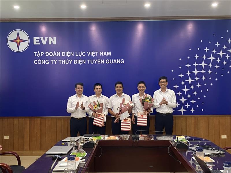 Công ty Thủy điện Tuyên Quang tổ chức mừng sinh nhật cho CBCNV