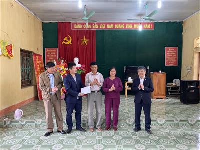 Công trình “Thắp sáng đường quê” - một dấu ấn mang tên Đảng bộ Công ty Thủy điện Tuyên Quang
