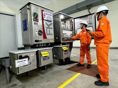 XÂY DỰNG VÀ THỰC THI VĂN HOÁ EVN - NỀN TẢNG CHO PHÁT TRIỂN BỀN VỮNG TẠI CÔNG TY THỦY ĐIỆN TUYÊN QUANG